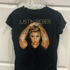 Justin bieber T